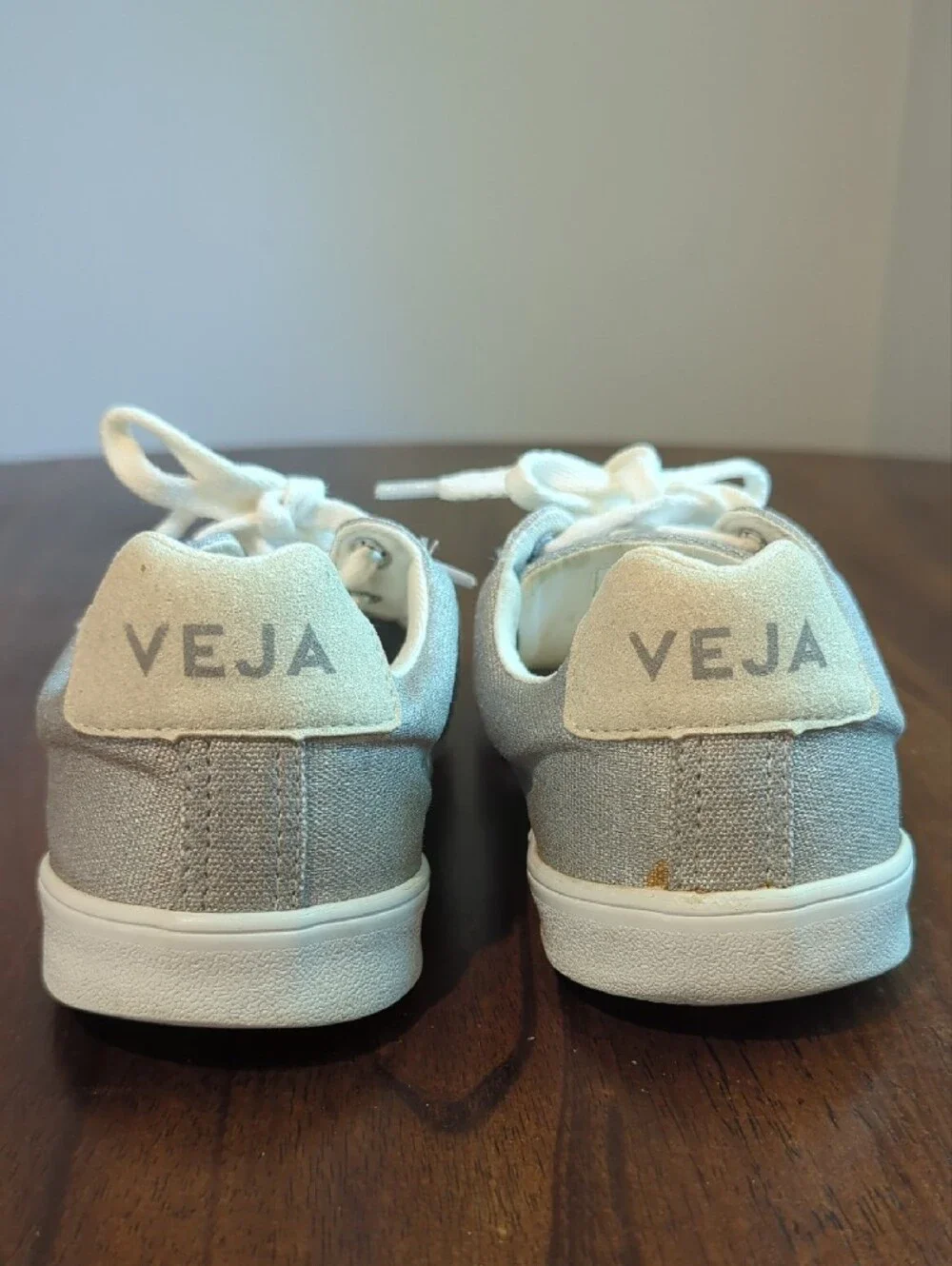 Veja Sneakers Silver White size 7